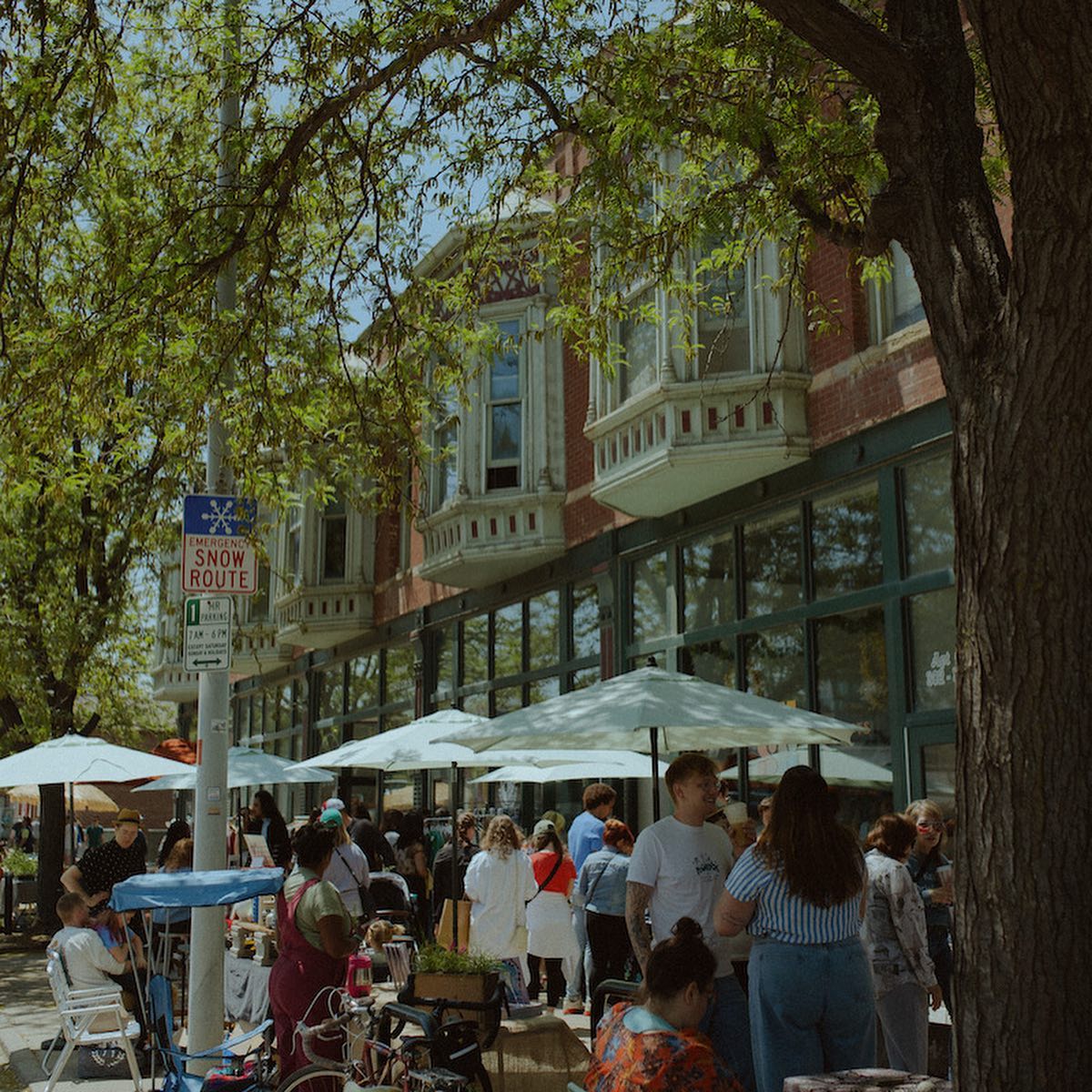 Brit_Spring_Market_1234E